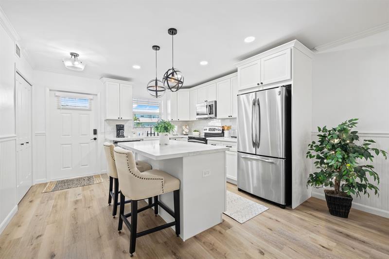 2400 NE 36th Street Lighthouse Point FL 33064