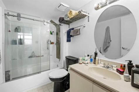 16558 NE 26th Avenue North Miami Beach FL 33160