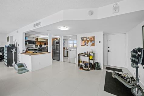 16558 NE 26th Avenue North Miami Beach FL 33160