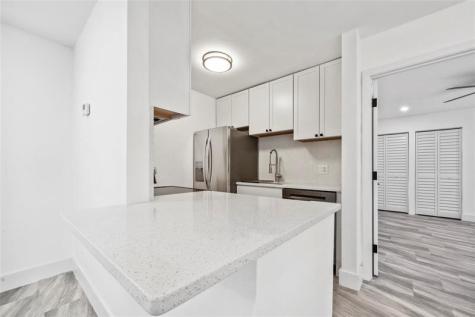 15 Crossings Circle Boynton Beach FL 33435