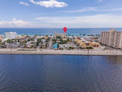 300 Oregon Street Hollywood FL 33019