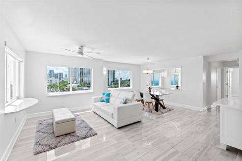 300 Oregon Street Hollywood FL 33019