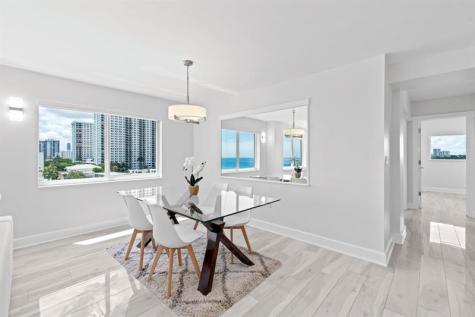 300 Oregon Street Hollywood FL 33019