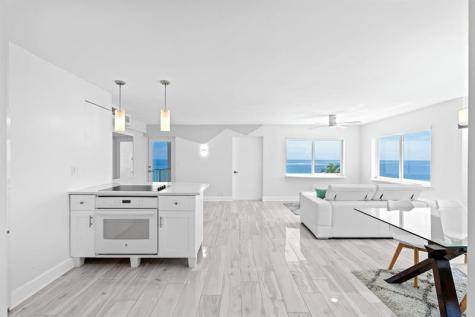 300 Oregon Street Hollywood FL 33019