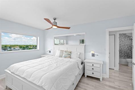 300 Oregon Street Hollywood FL 33019