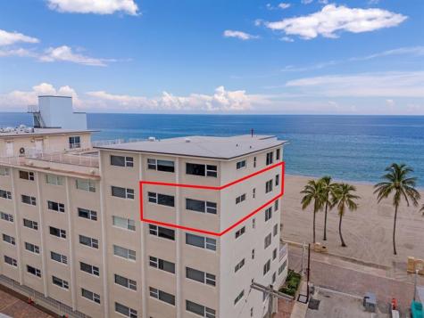 300 Oregon Street Hollywood FL 33019