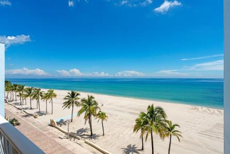 300 Oregon Street Hollywood FL 33019