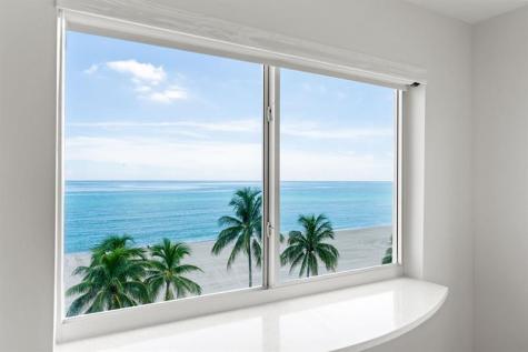 300 Oregon Street Hollywood FL 33019