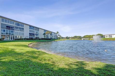 4301 Martinique Circle Coconut Creek FL 33066