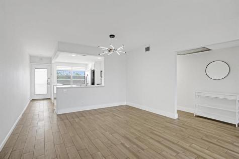 4301 Martinique Circle Coconut Creek FL 33066