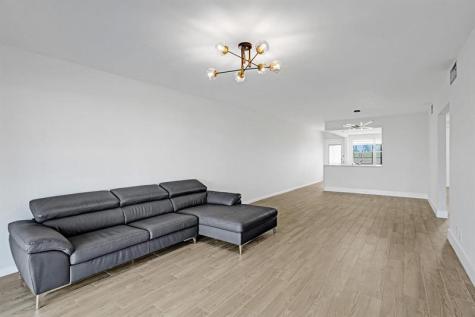 4301 Martinique Circle Coconut Creek FL 33066
