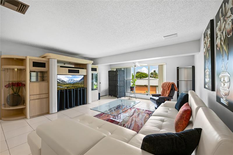 1621 NW 20th Avenue Delray Beach FL 33445