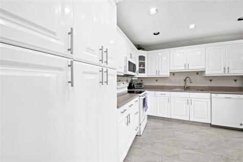 1621 NW 20th Avenue Delray Beach FL 33445