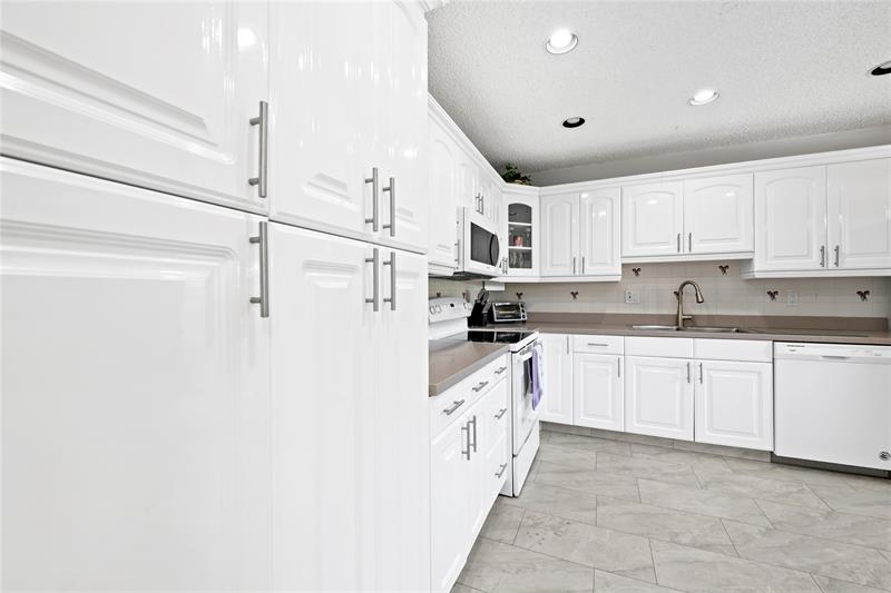 1621 NW 20th Avenue Delray Beach FL 33445