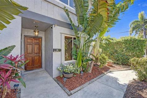 3010 NE 21st Terrace Fort Lauderdale FL 33306