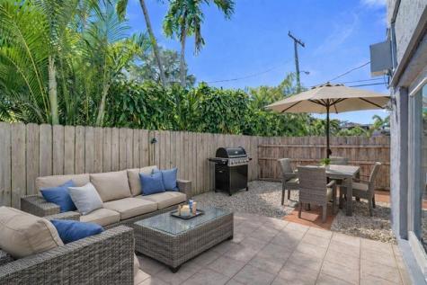 3010 NE 21st Terrace Fort Lauderdale FL 33306