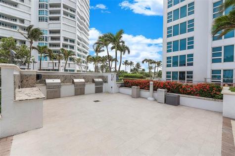 1620 S Ocean Boulevard Lauderdale By The Sea FL 33062