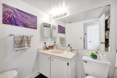 7601 E Treasure Drive North Bay Village FL 33141