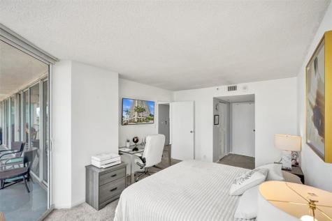 7601 E Treasure Drive North Bay Village FL 33141