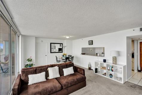 7601 E Treasure Drive North Bay Village FL 33141