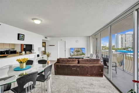 7601 E Treasure Drive North Bay Village FL 33141