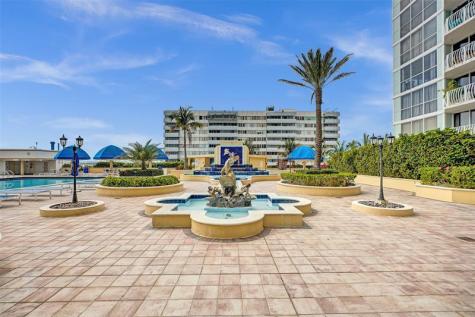 7601 E Treasure Drive North Bay Village FL 33141