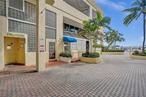 7601 E Treasure Drive North Bay Village FL 33141