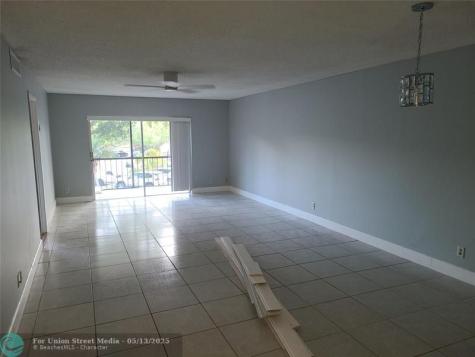 3300 Spanish Moss Terrace Lauderhill FL 33319
