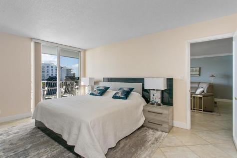 1010 S Ocean Boulevard Pompano Beach FL 33062