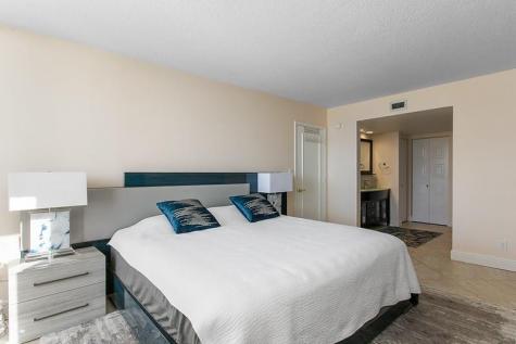 1010 S Ocean Boulevard Pompano Beach FL 33062