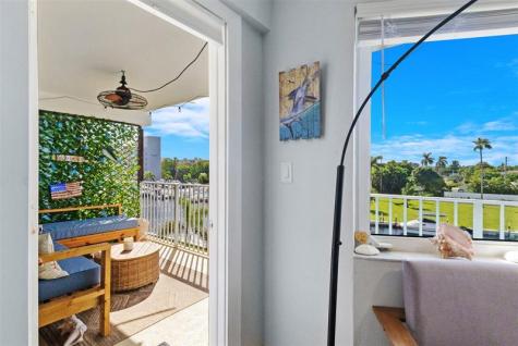 1501 SE 15th Court Deerfield Beach FL 33441