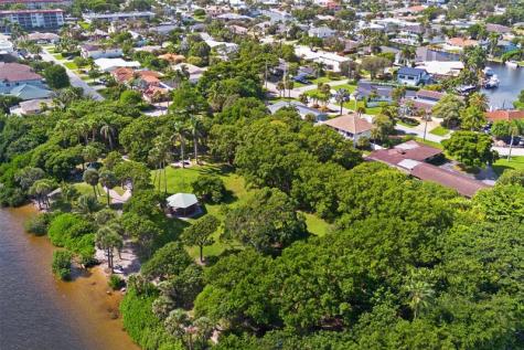 1501 SE 15th Court Deerfield Beach FL 33441