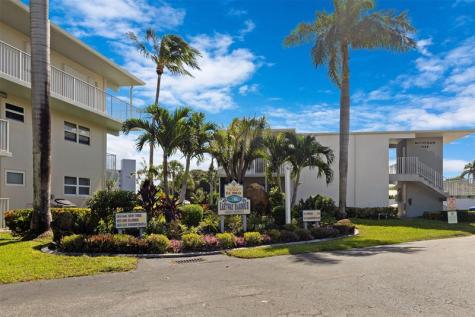 1501 SE 15th Court Deerfield Beach FL 33441