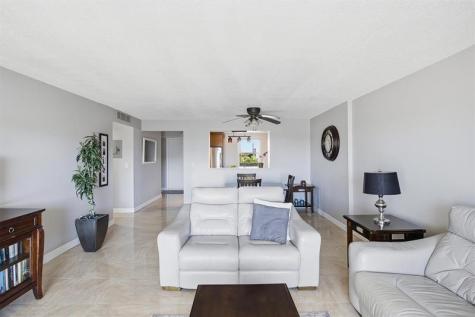 311 SE 3rd Street Dania Beach FL 33004