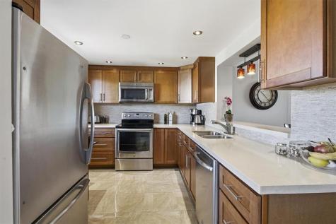 311 SE 3rd Street Dania Beach FL 33004