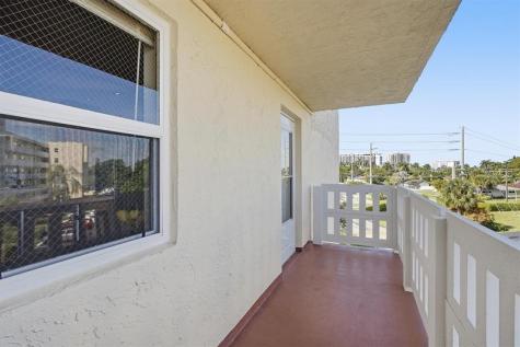 311 SE 3rd Street Dania Beach FL 33004