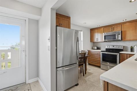311 SE 3rd Street Dania Beach FL 33004