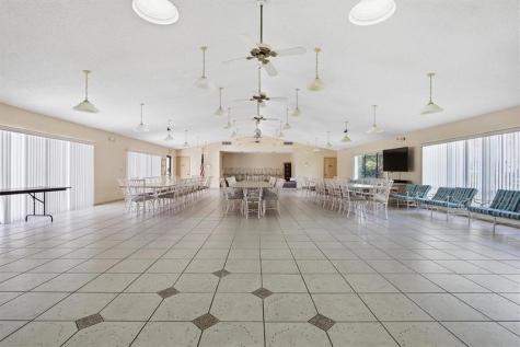 311 SE 3rd Street Dania Beach FL 33004