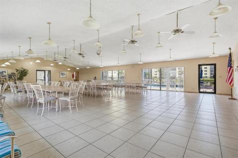 311 SE 3rd Street Dania Beach FL 33004