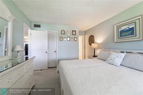 671 S Hollybrook Drive Pembroke Pines FL 33025