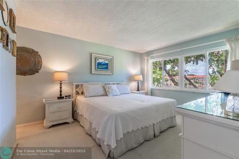 671 S Hollybrook Drive Pembroke Pines FL 33025