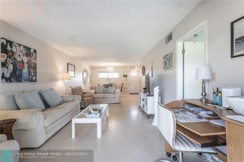671 S Hollybrook Drive Pembroke Pines FL 33025