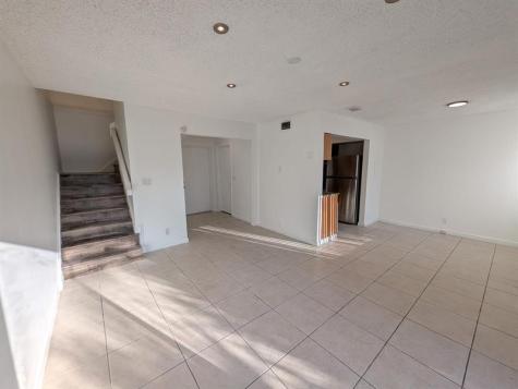2142 NW 57th Avenue Fort Lauderdale FL 33313