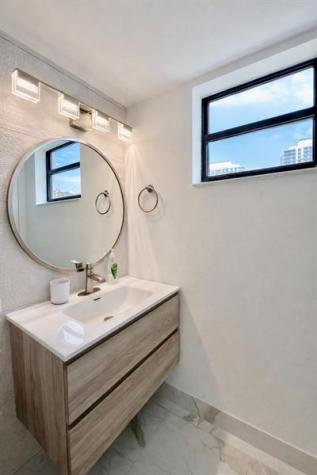 16919 N Bay Road Sunny Isles Beach FL 33160