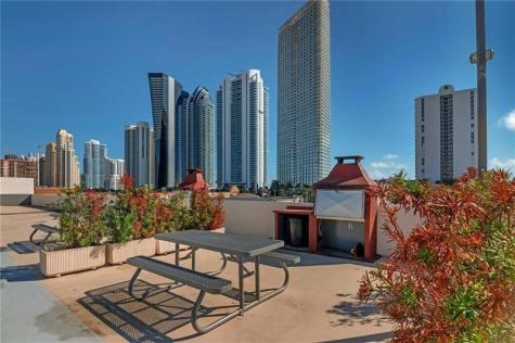 16919 N Bay Road Sunny Isles Beach FL 33160
