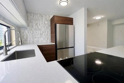 16919 N Bay Road Sunny Isles Beach FL 33160