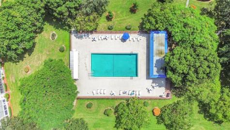 2403 Antigua Circle Coconut Creek FL 33066