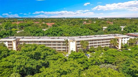 2403 Antigua Circle Coconut Creek FL 33066