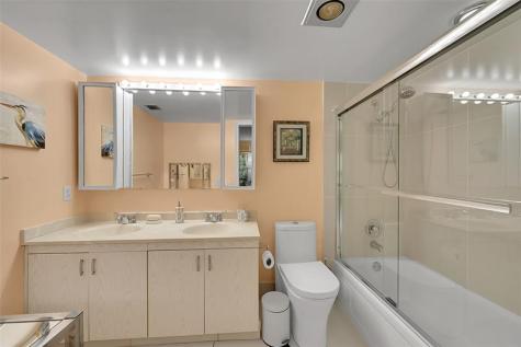 2403 Antigua Circle Coconut Creek FL 33066