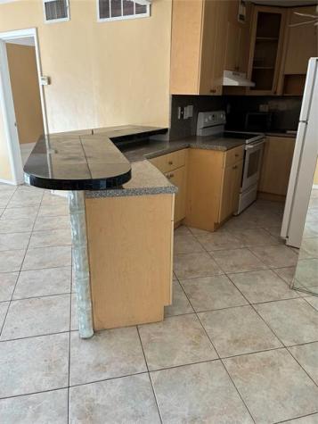 3040 NE 16th Avenue Oakland Park FL 33334